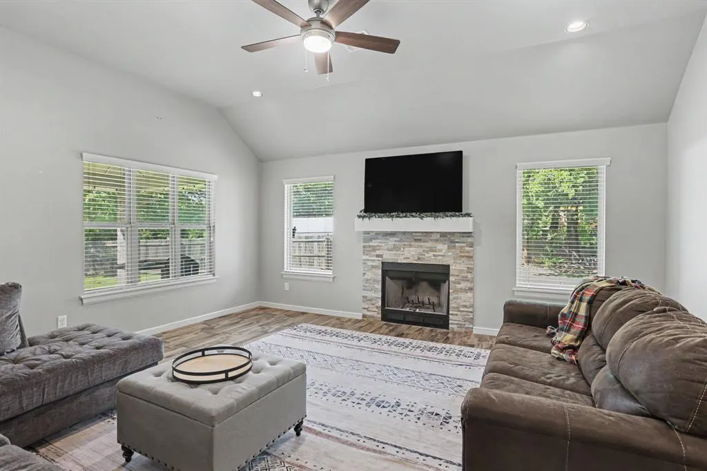 Photo 8 — 8551 Three Oaks Road, Edmond, OK 73025
