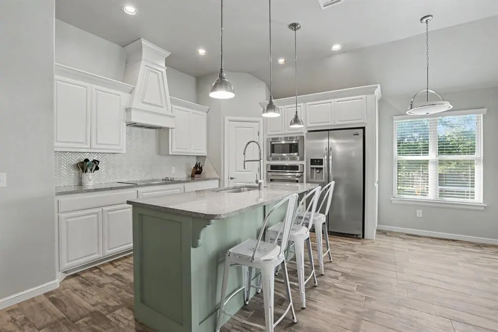 Photo 12 — 8551 Three Oaks Road, Edmond, OK 73025