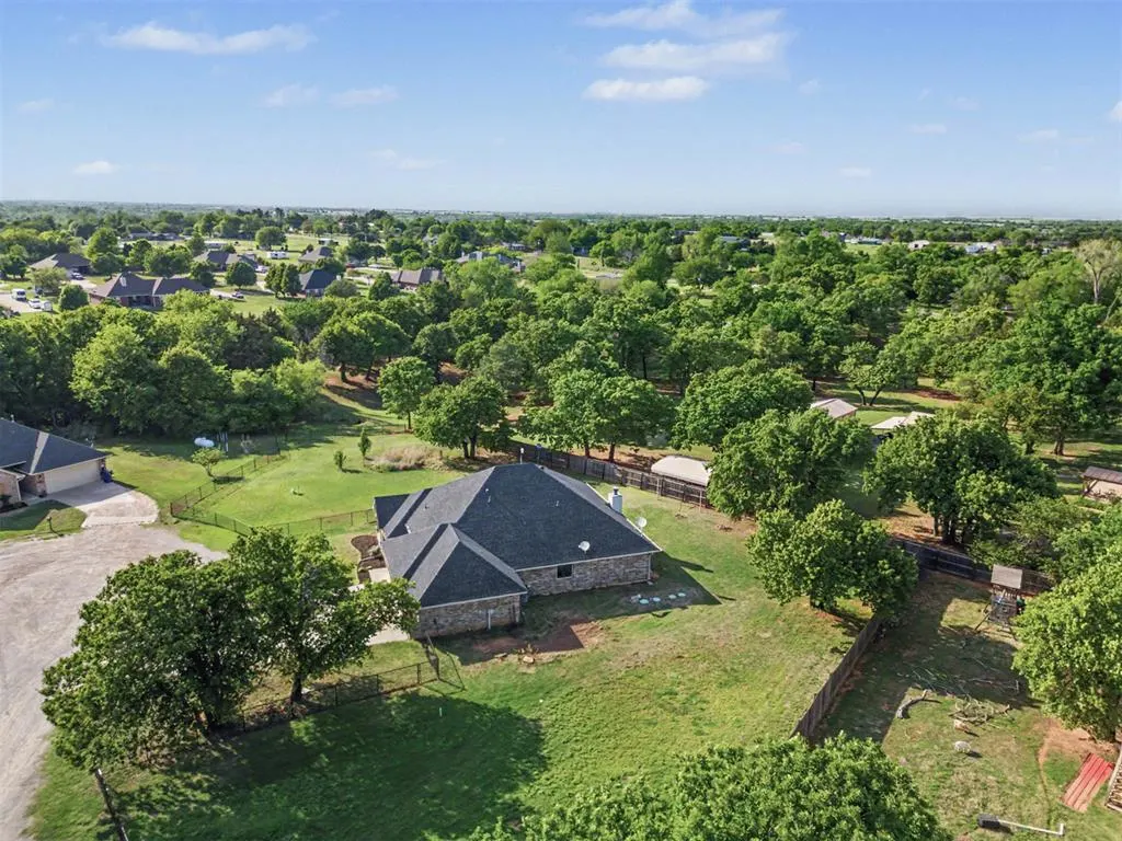 Photo 39 — 8551 Three Oaks Road, Edmond, OK 73025