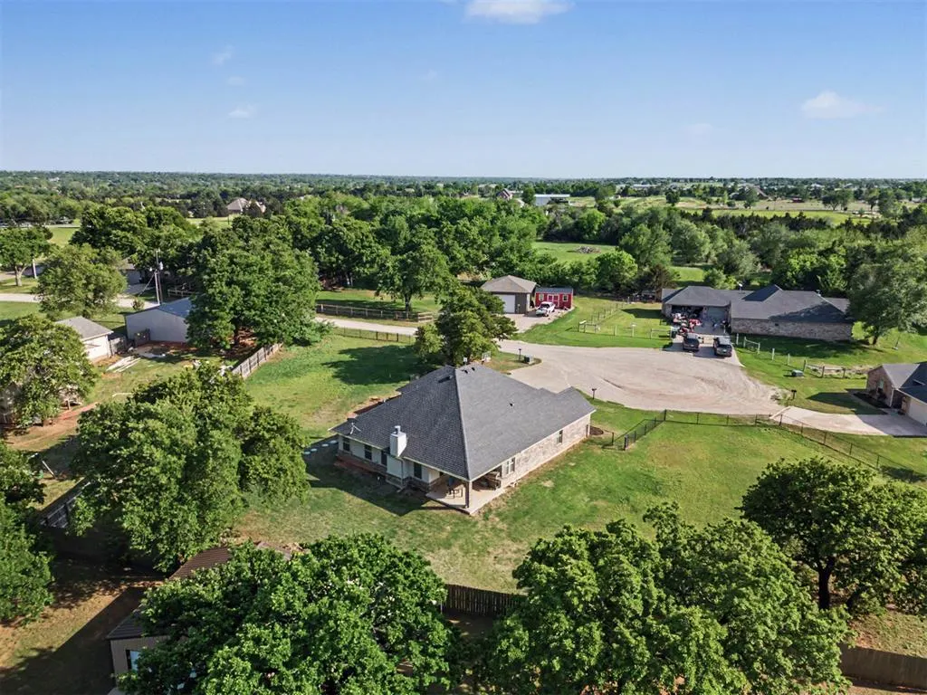 Photo 40 — 8551 Three Oaks Road, Edmond, OK 73025