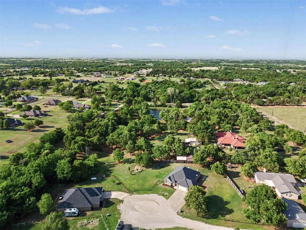 Photo 42 — 8551 Three Oaks Road, Edmond, OK 73025