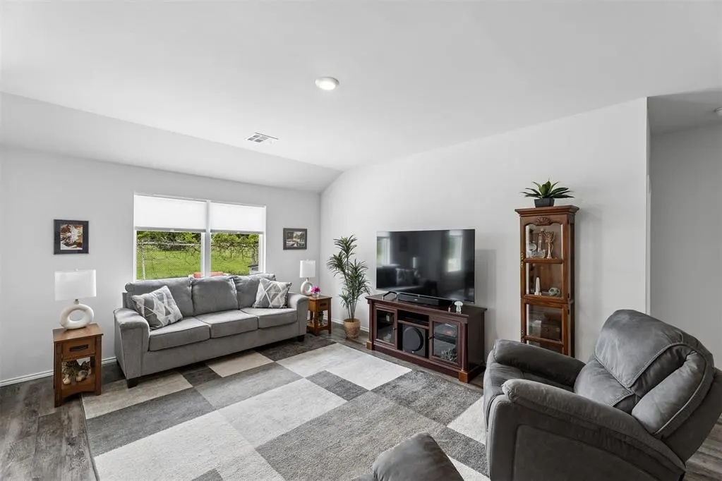 Photo 9 — 1411 Claire Court, Shawnee, OK 74804