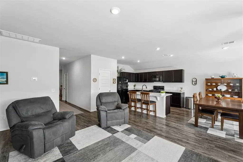 Photo 11 — 1411 Claire Court, Shawnee, OK 74804