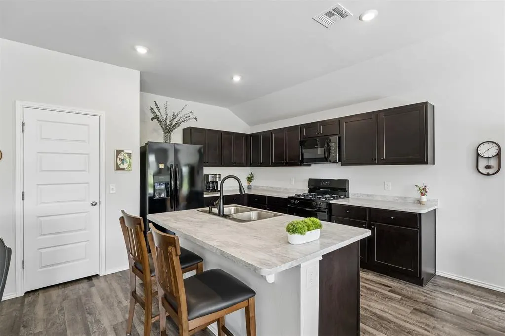 Photo 16 — 1411 Claire Court, Shawnee, OK 74804