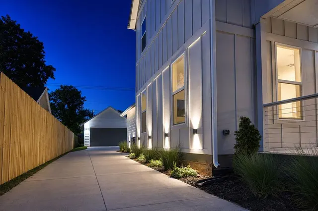 Photo 5 — 225 NE 16th Street, Oklahoma City, OK 73104