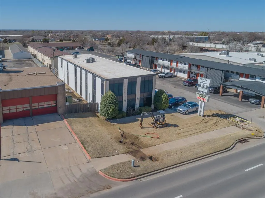 Photo 36 — 1301 S Broadway 100, Edmond, OK 73034