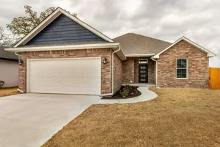 Sold home at 2541 Fallview Drive