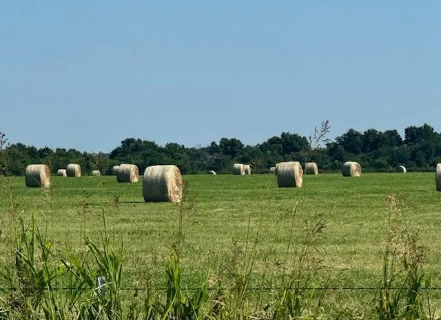 Front exterior — State Highway 19 Highway, Stratford, OK 74872