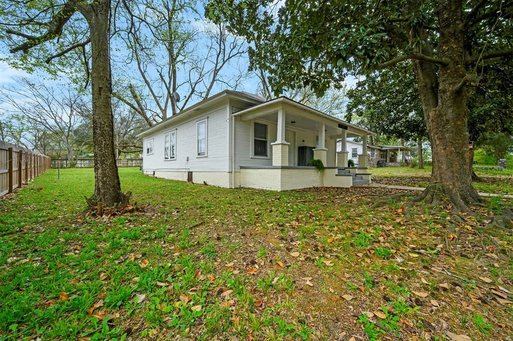 Photo 37 — 108 N Costilow Street, Broken Bow, OK 74728