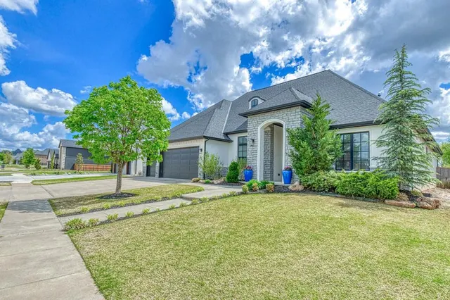 Photo 3 — 4604 Las Colinas Lane, Norman, OK 73072