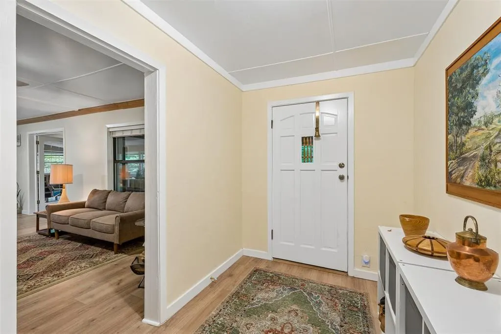 Photo 5 — 2725 Cabin Road, Norman, OK 73026