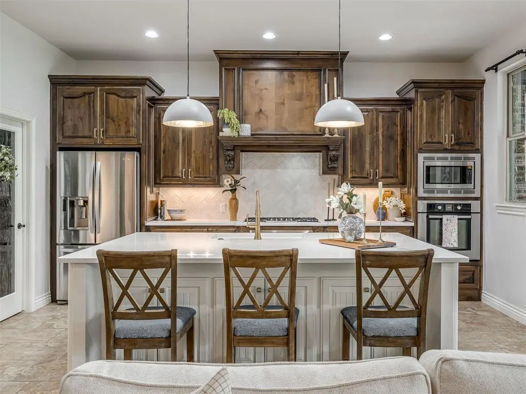 Photo 9 — 2554 Rivanna Way, Edmond, OK 73034