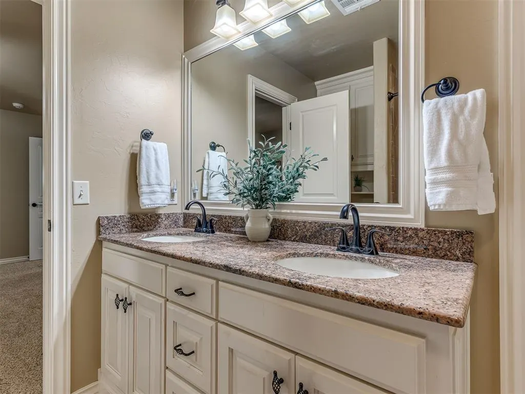 Photo 35 — 2554 Rivanna Way, Edmond, OK 73034