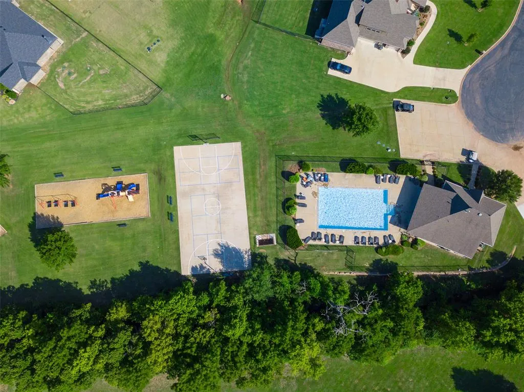 Photo 48 — 2554 Rivanna Way, Edmond, OK 73034