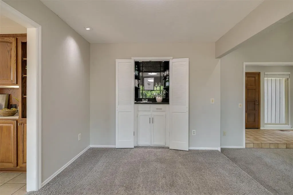 Photo 11 — 600 Country Side Trail, Edmond, OK 73012
