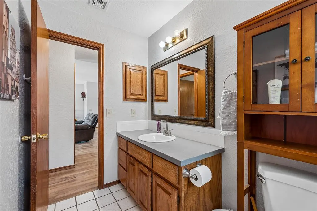 Photo 26 — 1317 Oswego Drive, Yukon, OK 73099