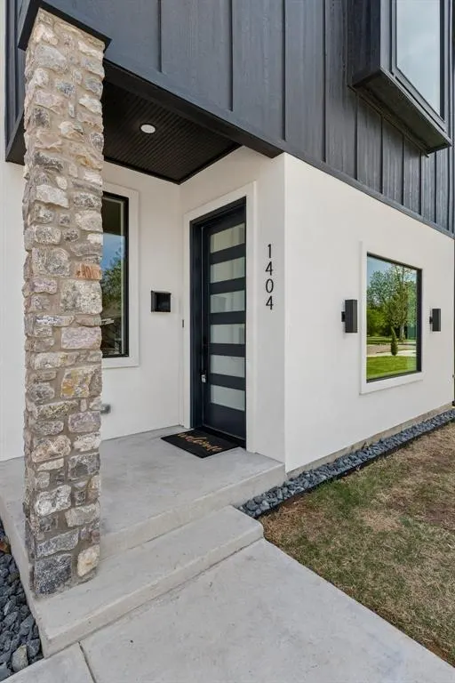 Photo 4 — 1404 NW 6th Street, Oklahoma City, OK 73106