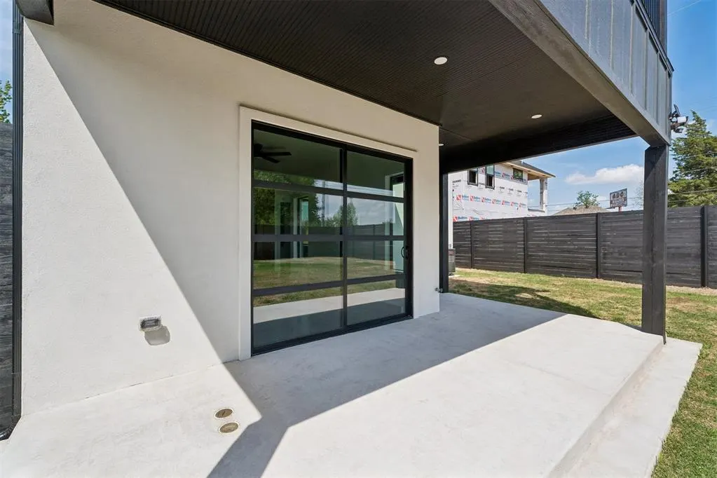 Photo 44 — 1404 NW 6th Street, Oklahoma City, OK 73106