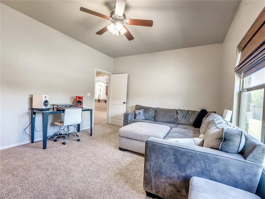 Photo 9 — 5774 Timberland Crossing, Guthrie, OK 73044