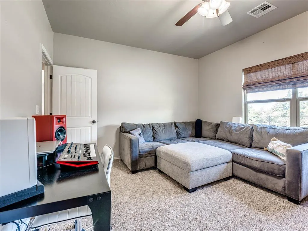 Photo 8 — 5774 Timberland Crossing, Guthrie, OK 73044