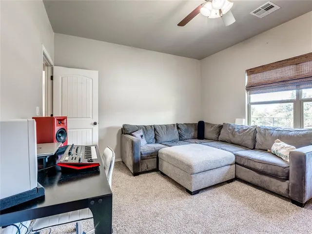 Photo 8 — 5774 Timberland Crossing, Guthrie, OK 73044