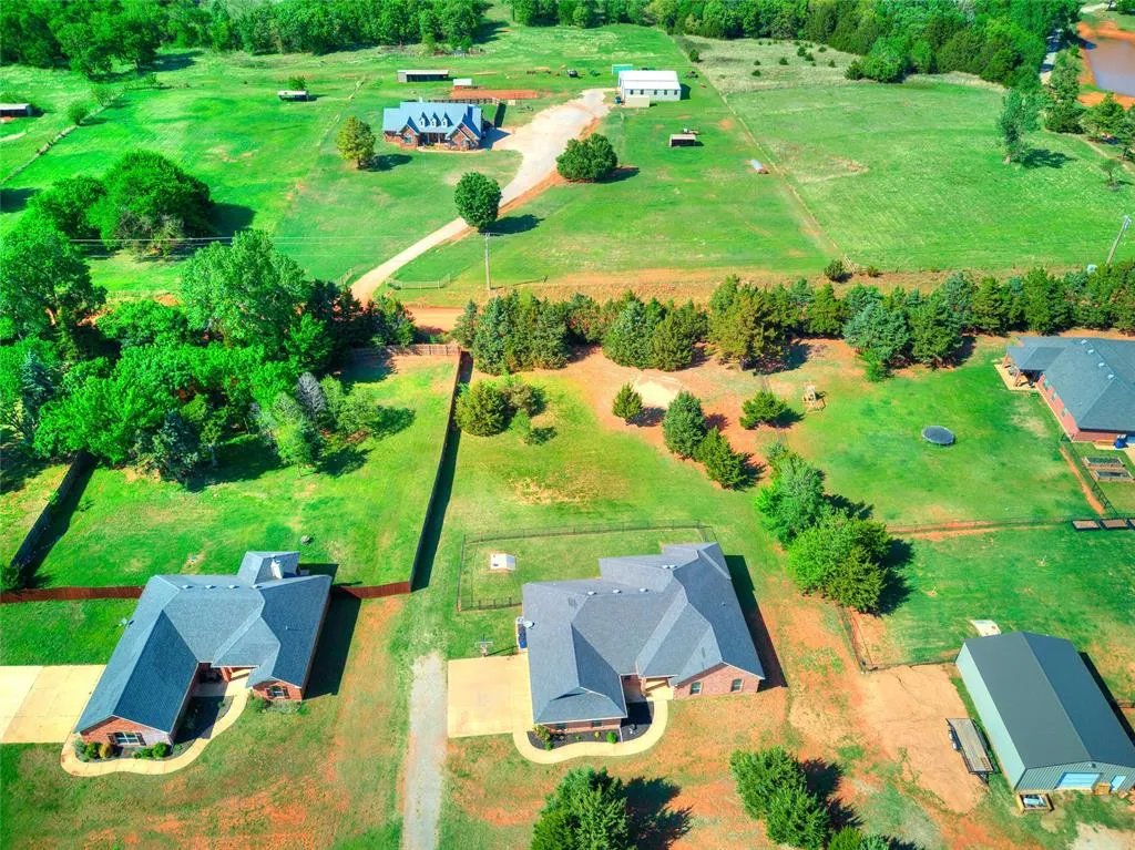 Photo 42 — 5774 Timberland Crossing, Guthrie, OK 73044