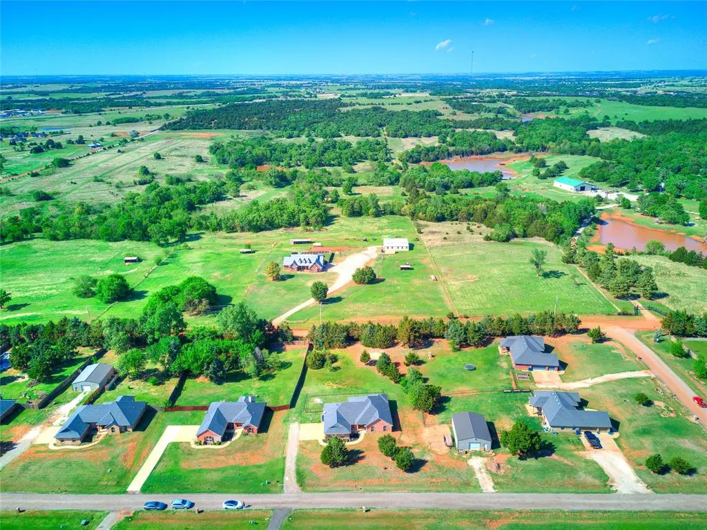 Photo 43 — 5774 Timberland Crossing, Guthrie, OK 73044