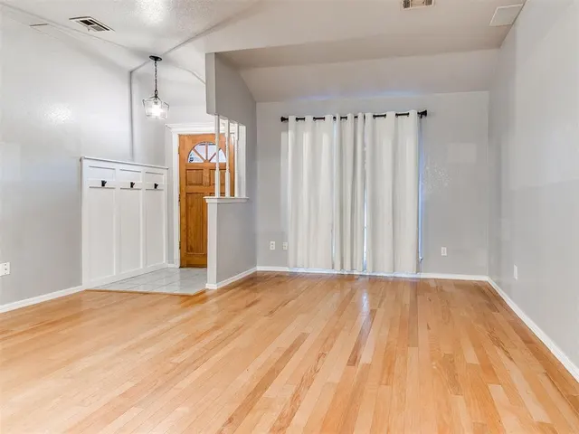 Photo 6 — 3400 Clarke Street, Choctaw, OK 73020
