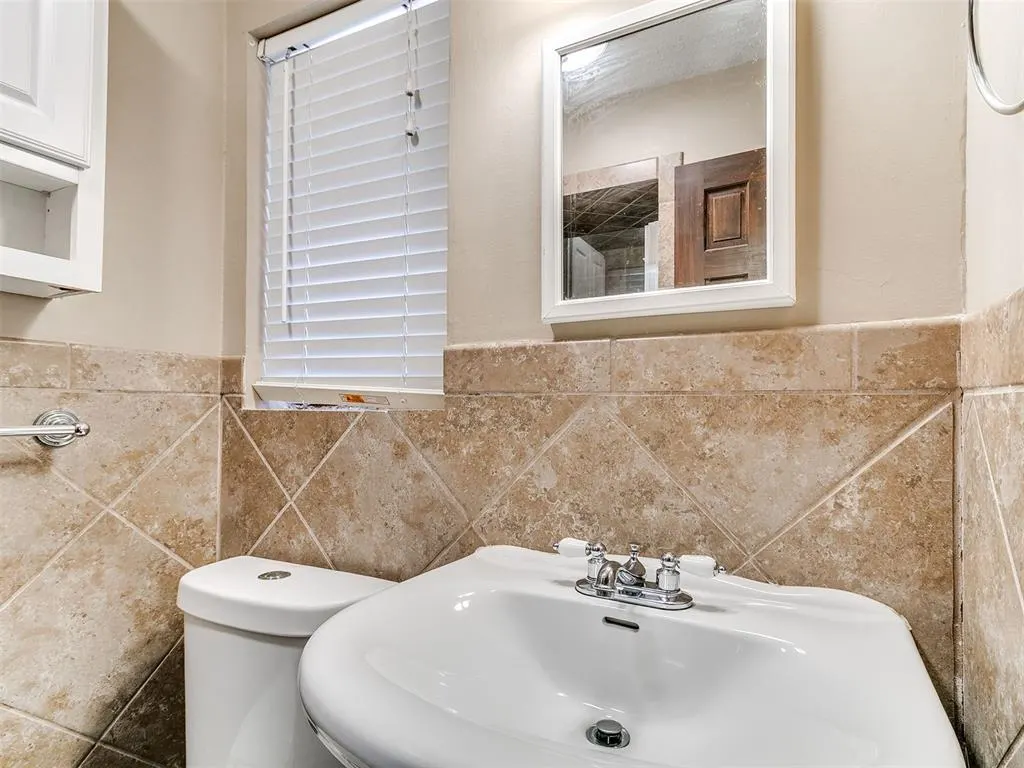 Photo 19 — 5004 N Warren Avenue, Oklahoma City, OK 73112