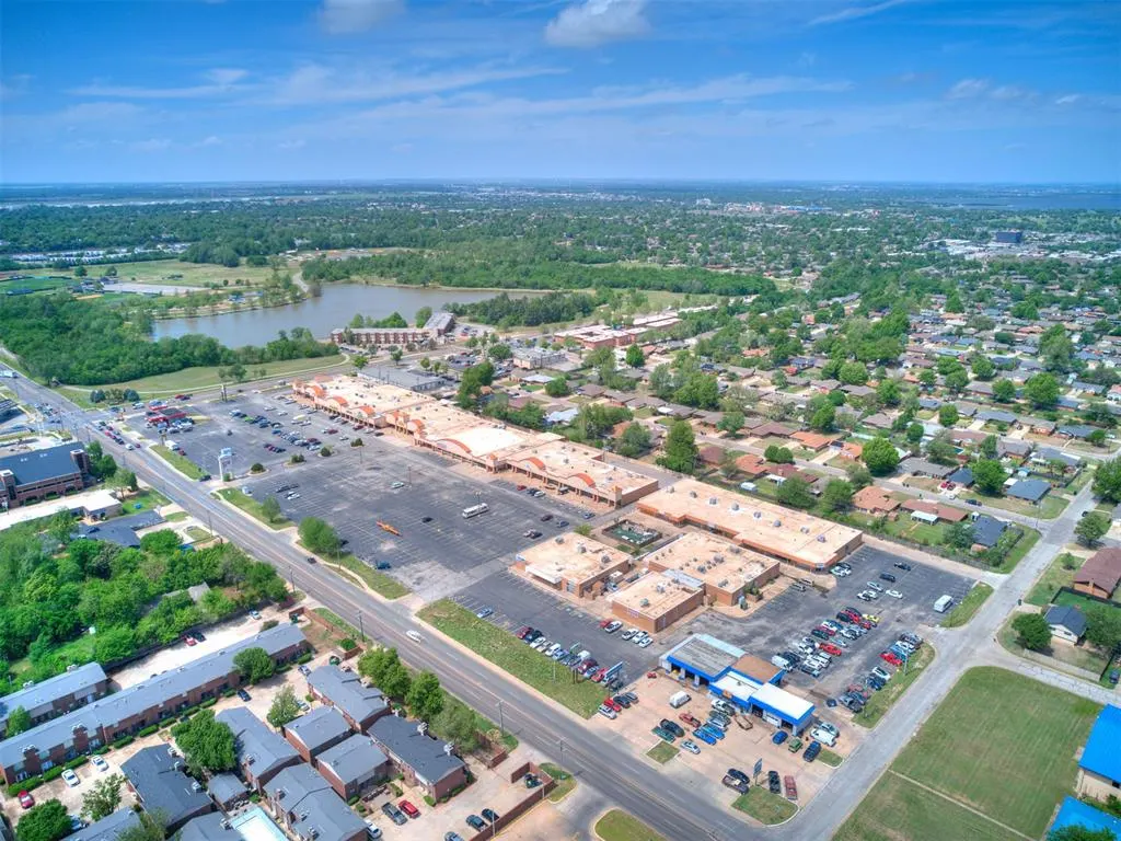 Photo 29 — 5004 N Warren Avenue, Oklahoma City, OK 73112