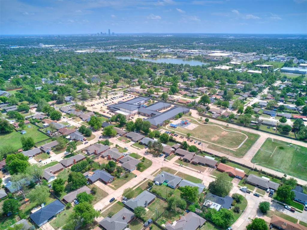 Photo 32 — 5004 N Warren Avenue, Oklahoma City, OK 73112
