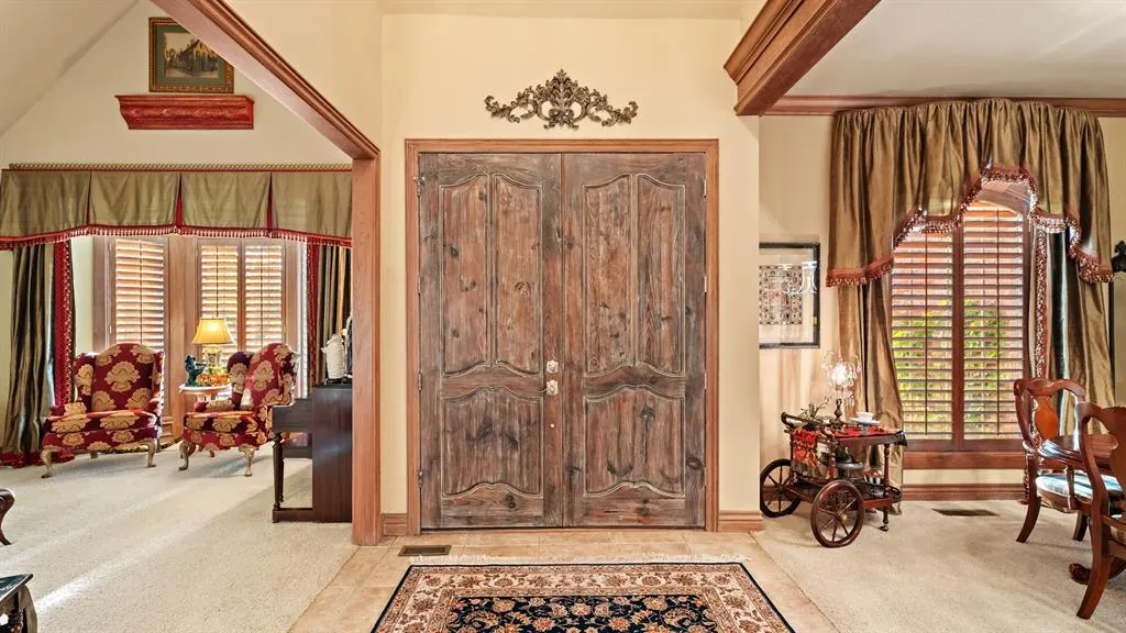 Photo 9 — 3708 Hunters Creek Road, Edmond, OK 73003