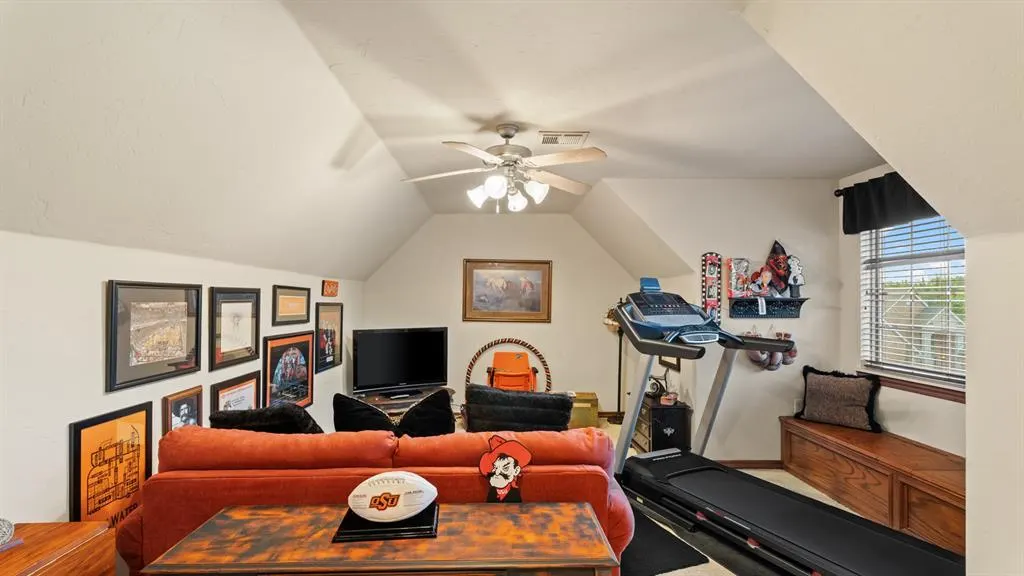 Photo 46 — 3708 Hunters Creek Road, Edmond, OK 73003