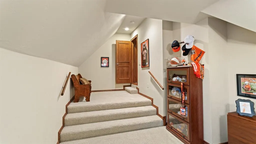 Photo 48 — 3708 Hunters Creek Road, Edmond, OK 73003