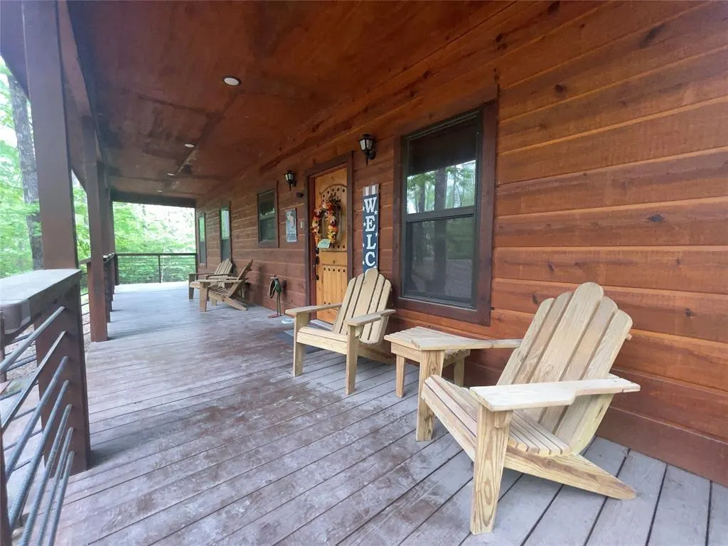 Photo 2 — 112 Timber Creek Trail, Broken Bow, OK 74728