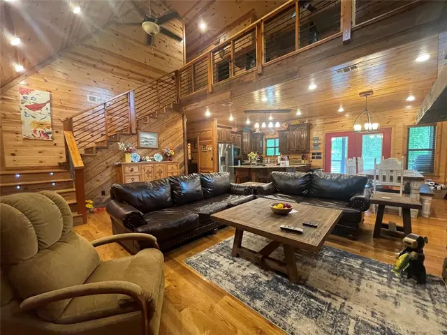 Photo 4 — 112 Timber Creek Trail, Broken Bow, OK 74728