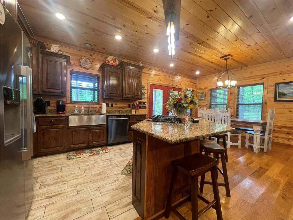 Photo 6 — 112 Timber Creek Trail, Broken Bow, OK 74728