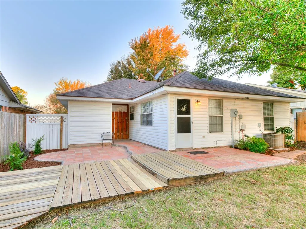 Photo 22 — 606 SE 6th Street, Lexington, OK 73051