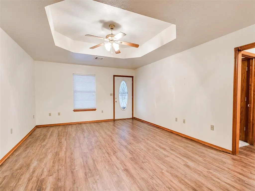 Photo 29 — 606 SE 6th Street, Lexington, OK 73051