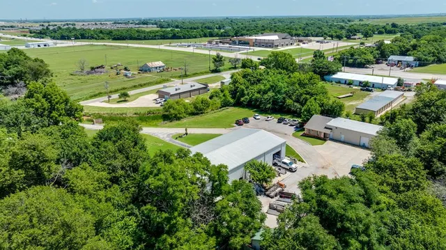 Photo 6 — 102104 NW 16th Street, Newcastle, OK 73065