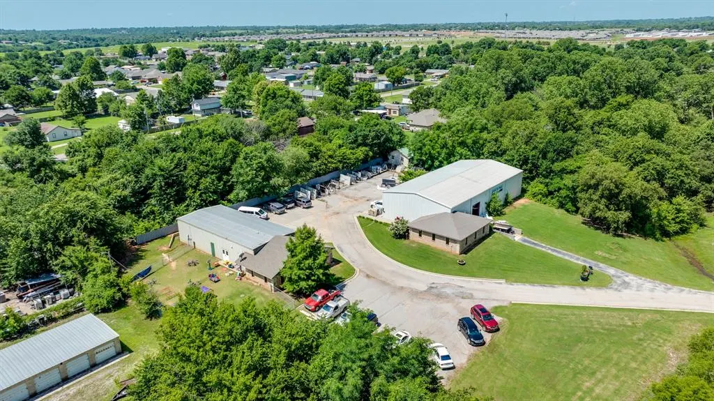 Photo 10 — 102104 NW 16th Street, Newcastle, OK 73065