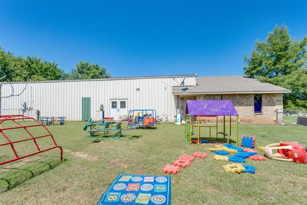 Photo 11 — 102104 NW 16th Street, Newcastle, OK 73065