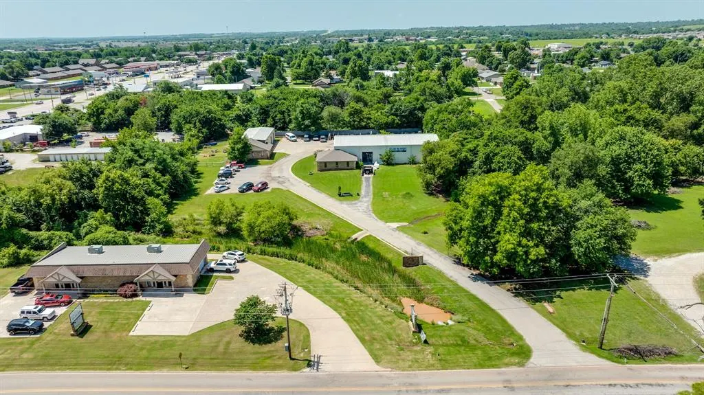 Photo 15 — 102104 NW 16th Street, Newcastle, OK 73065