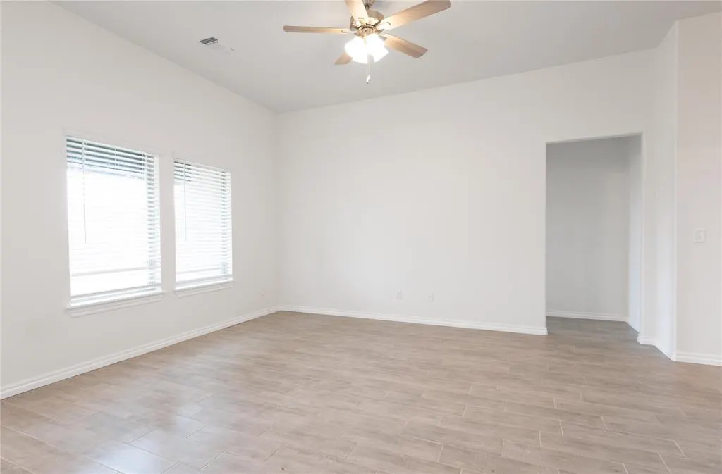 Photo 9 — 2208 NW 170th Street, Edmond, OK 73012