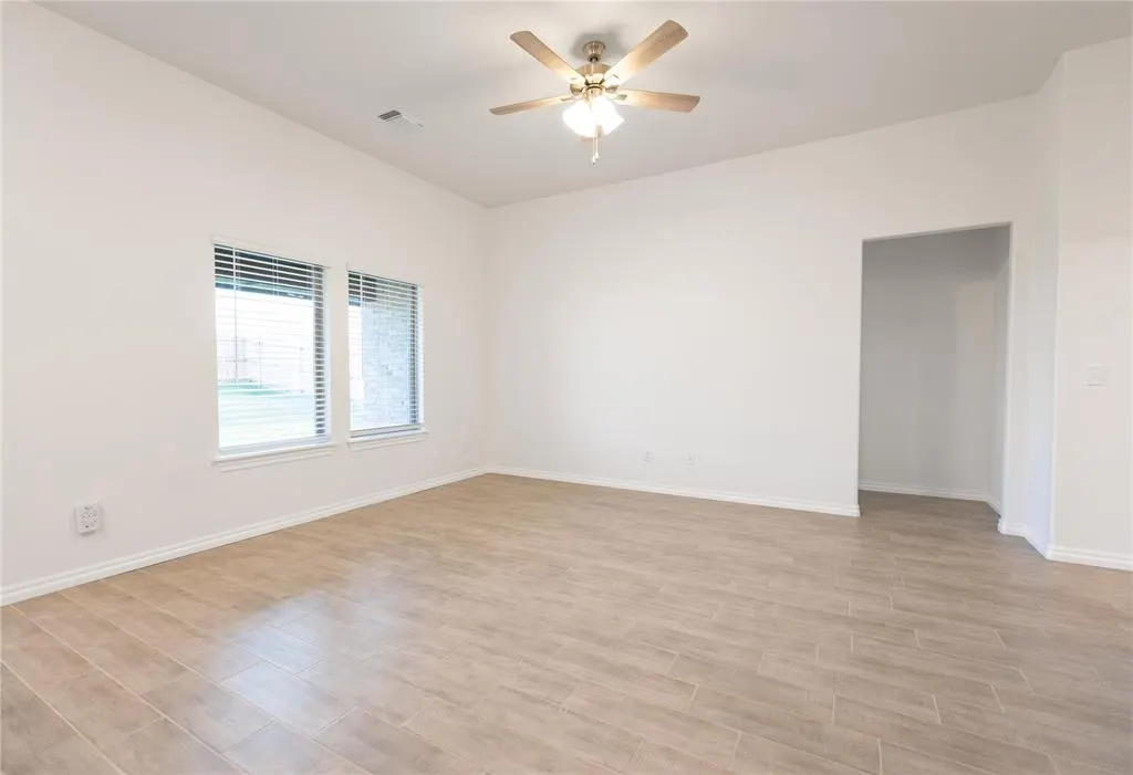 Photo 9 — 2208 NW 170th Street, Edmond, OK 73012
