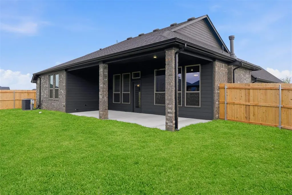 Photo 45 — 1400 SW 159th Street, Moore, OK 73170