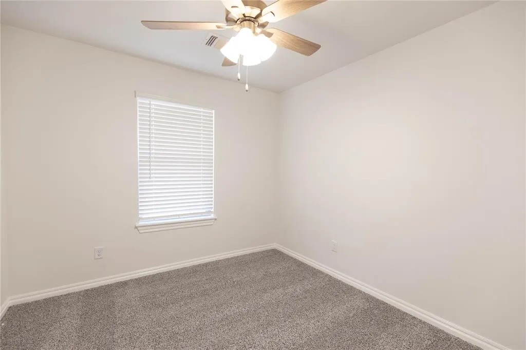 Photo 11 — 10340 SW 56th Street, Mustang, OK 73064