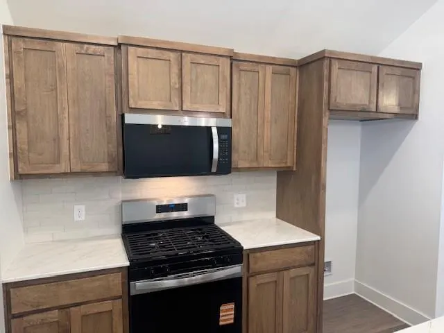 Photo 9 — 16005 Switchgrass Place, Oklahoma City, OK 73170