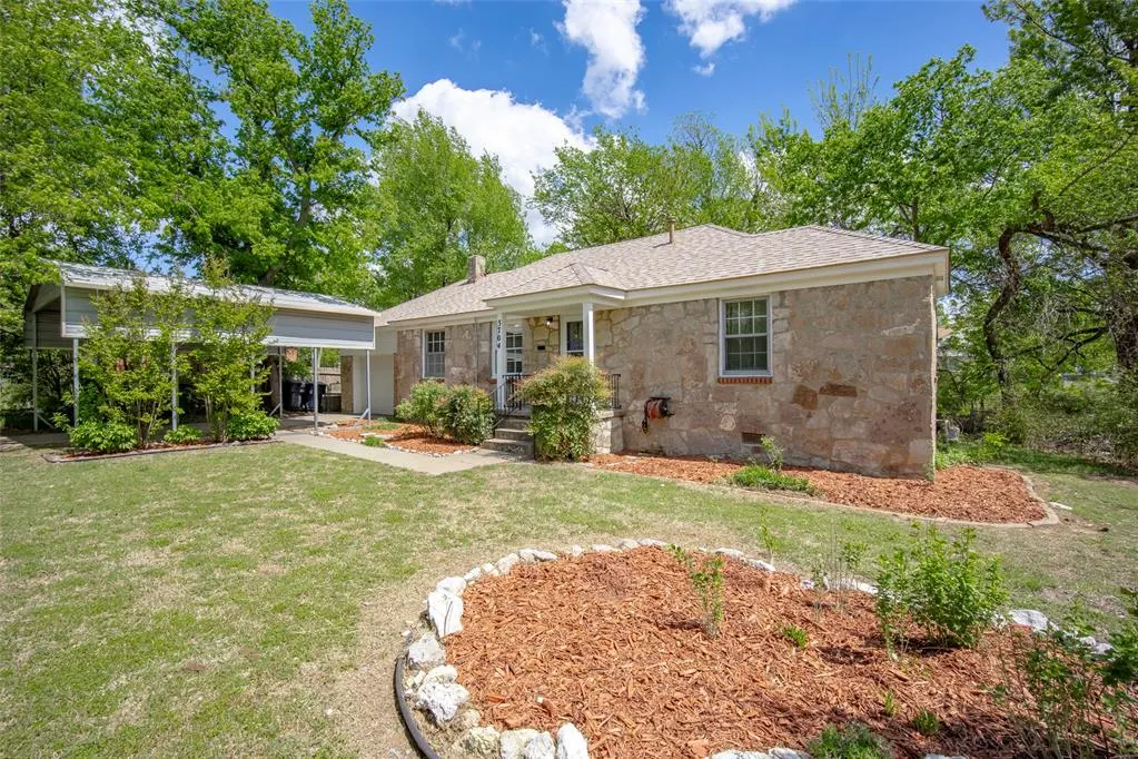 Photo 4 — 3704 N Linn Avenue, Oklahoma City, OK 73112