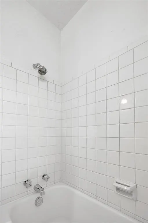 Photo 18 — 3704 N Linn Avenue, Oklahoma City, OK 73112